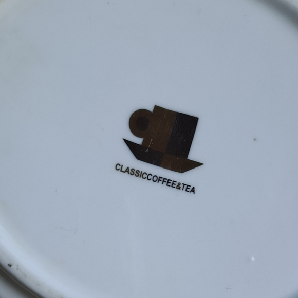 Tea Pot - Picture 3 of 4